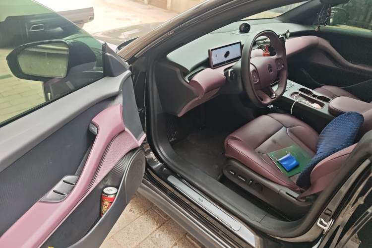 Used Nio ET5T 2024 75kWh Touring Driver Seat