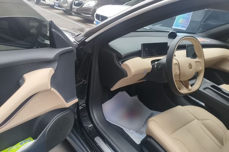 Used Nio ET5T 2024 75kWh Touring Driver Seat