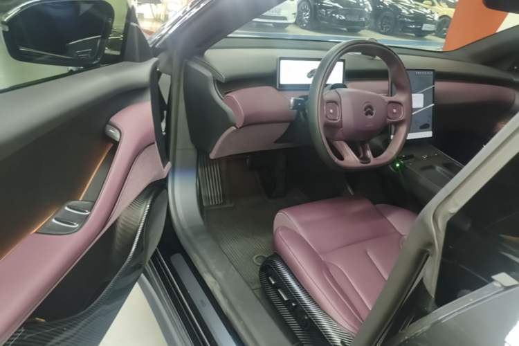 Used Nio ET5T 2024 75kWh Touring Driver Seat