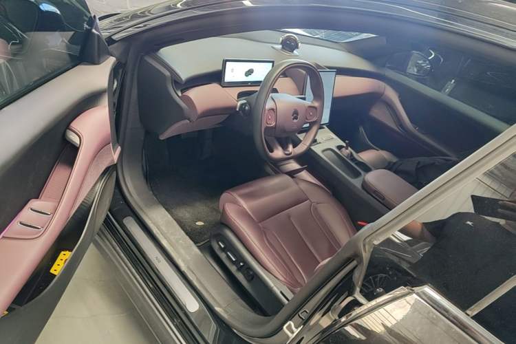 Used Nio ET5T 2024 75kWh Touring Driver Seat