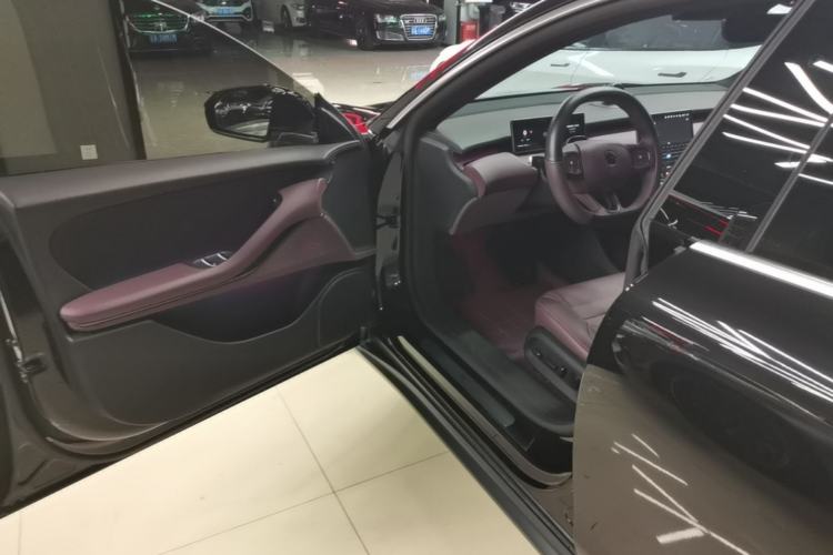 Used Nio ET5T 2024 75kWh Touring Driver Seat