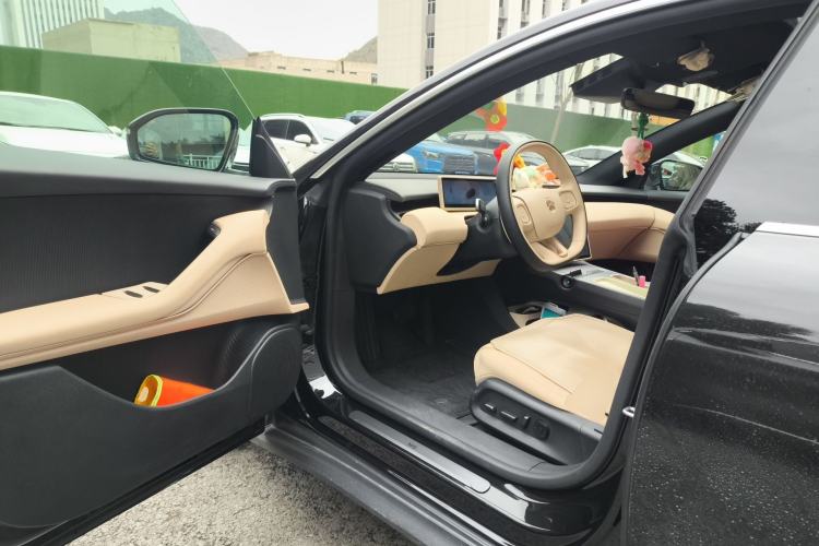 Used Nio ET5T 2024 75kWh Touring Driver Seat