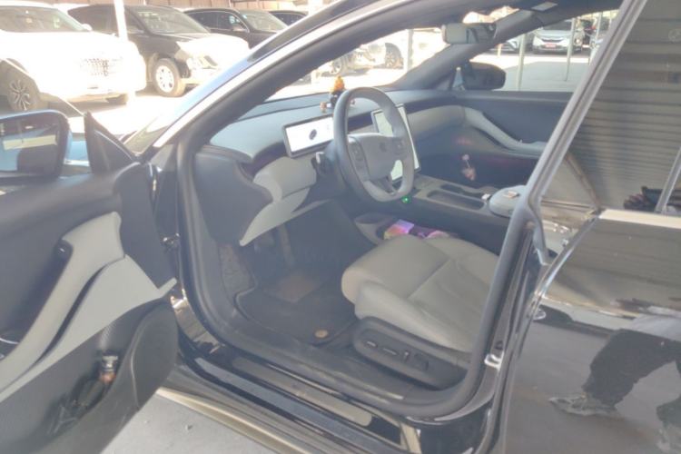 Used Nio ET5T 2024 75kWh Touring Driver Seat