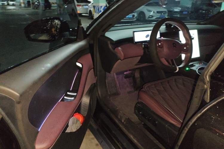 Used Nio ET5T 2024 75kWh Touring Driver Seat