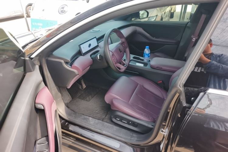 Used Nio ET5T 2024 75kWh Touring Driver Seat