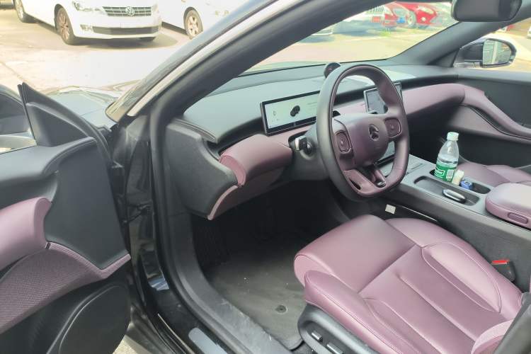 Used Nio ET5T 2024 75kWh Touring Driver Seat