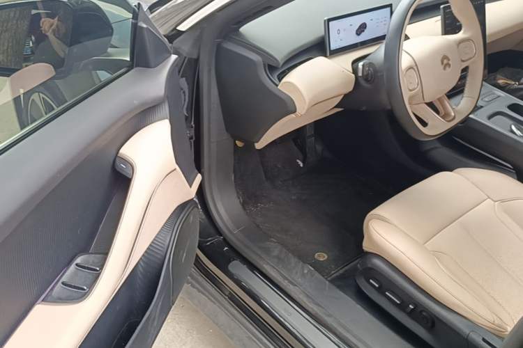 Used Nio ET5T 2024 75kWh Touring Driver Seat