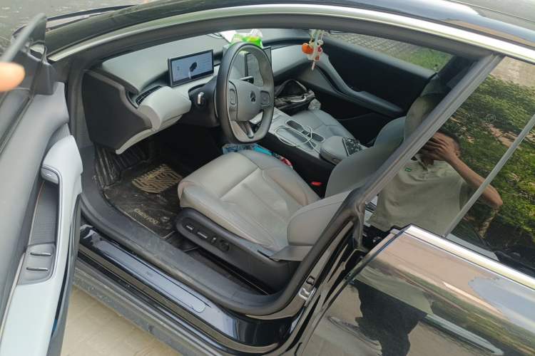 Used Nio ET5T 2024 75kWh Touring Driver Seat