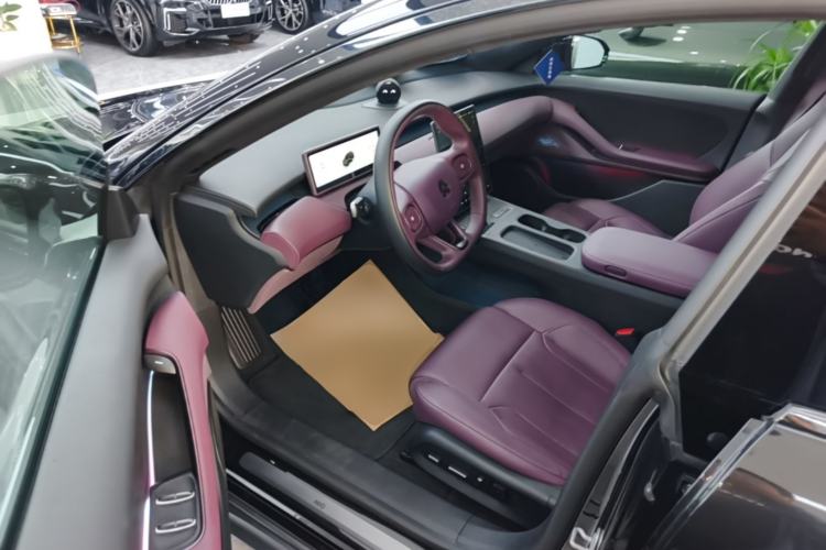 Used Nio ET5T 2024 75kWh Touring Driver Seat