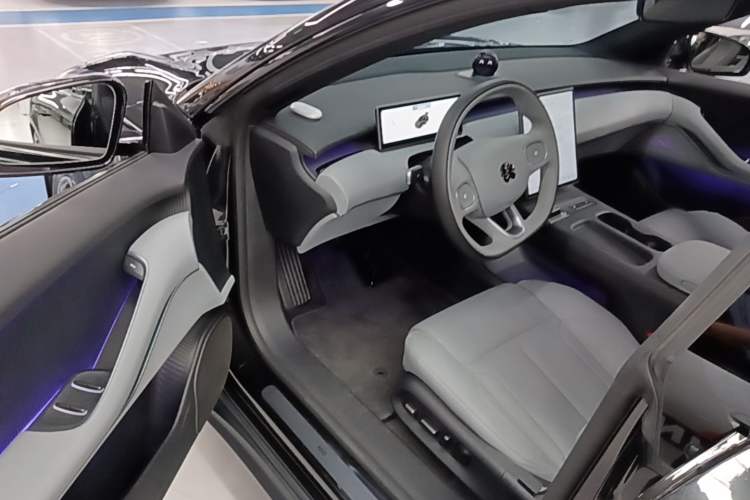 Used Nio ET5T 2024 75kWh Touring Driver Seat