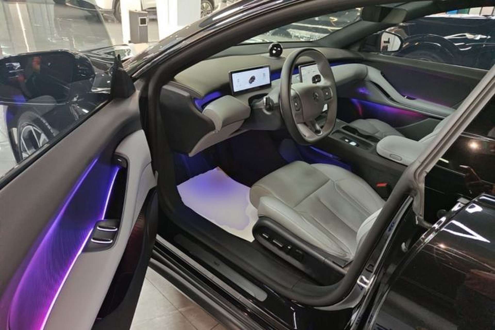 Used Nio ET5T 2024 75kWh Touring Driver Seat