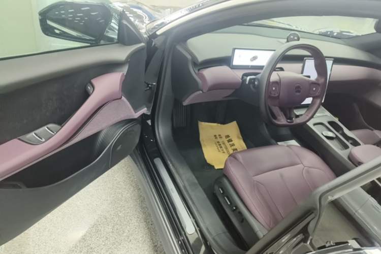 Used Nio ET5T 2024 75kWh Touring Driver Seat