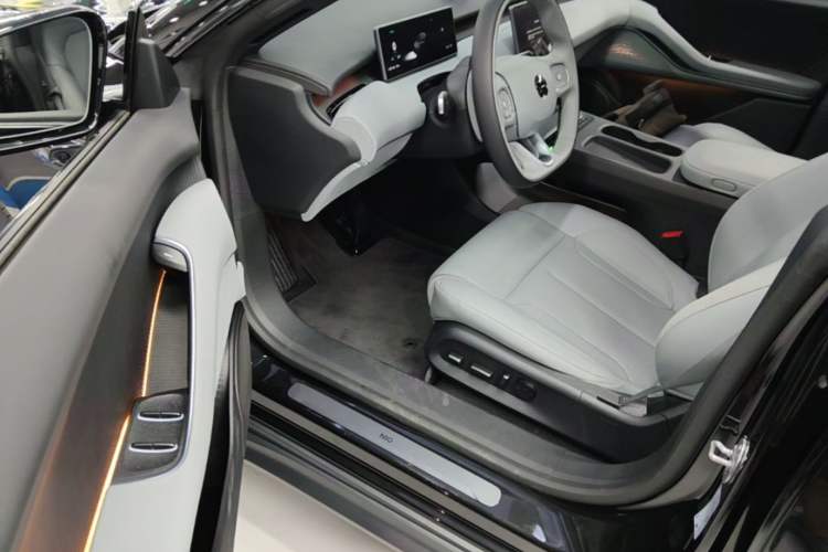 Used Nio ET5T 2024 75kWh Touring Driver Seat