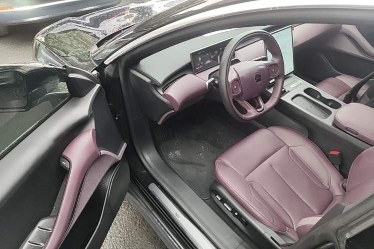 Used Nio ET5T 2024 75kWh Touring Driver Seat