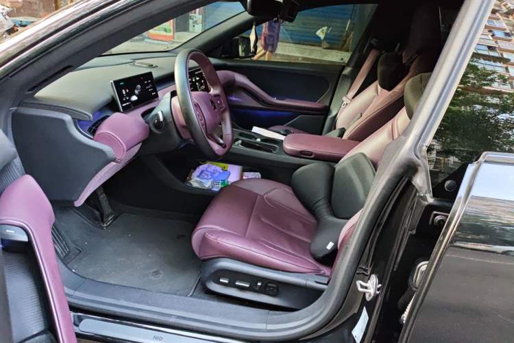 Used Nio ET5T 2024 75kWh Touring Driver Seat