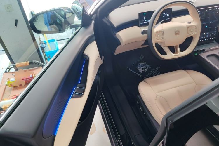 Used Nio ET5T 2024 75kWh Touring Driver Seat