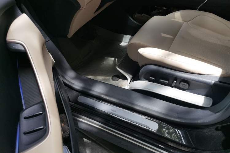 Used Nio ET5T 2024 75kWh Touring Driver Seat