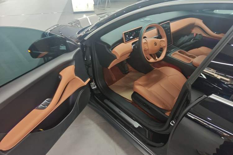 Used Nio ET5T 2024 75kWh Touring Driver Seat