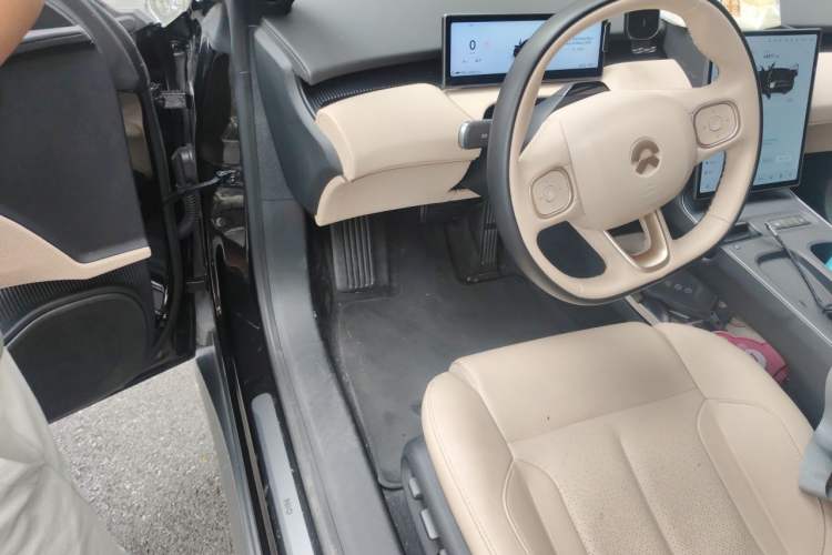 Used Nio ET5T 2024 75kWh Touring Driver Seat
