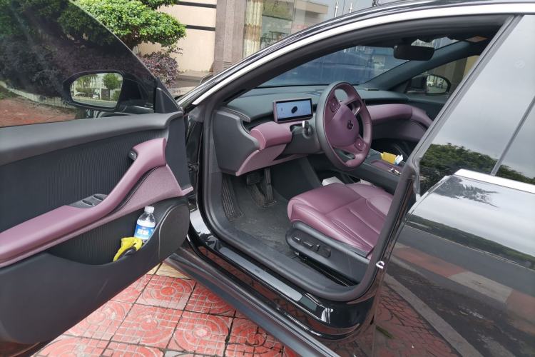 Used Nio ET5T 2024 75kWh Touring Driver Seat