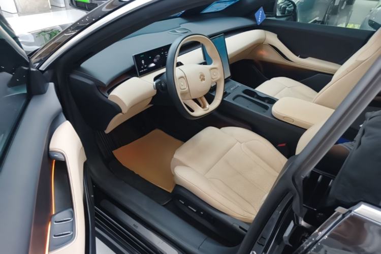 Used Nio ET5T 2024 75kWh Touring Driver Seat
