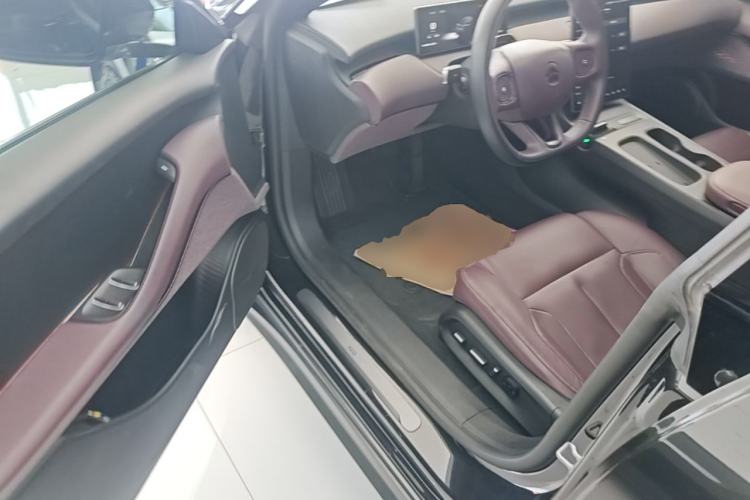 Used Nio ET5T 2024 75kWh Touring Driver Seat