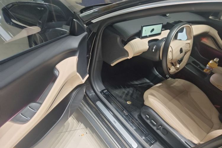 Used Nio ET5T 2024 75kWh Touring Driver Seat