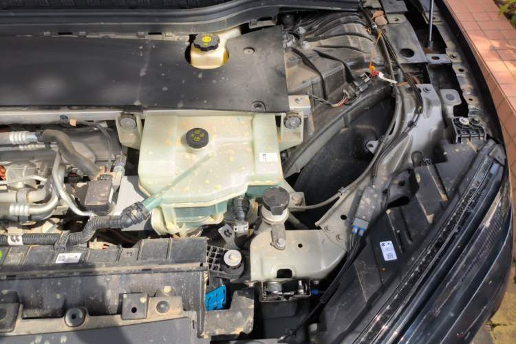Used Nio ET5T 2024 75kWh Touring Engine Bay Left