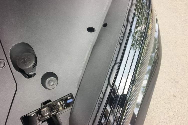 Used Nio ET5T 2024 75kWh Touring Engine Bay Left