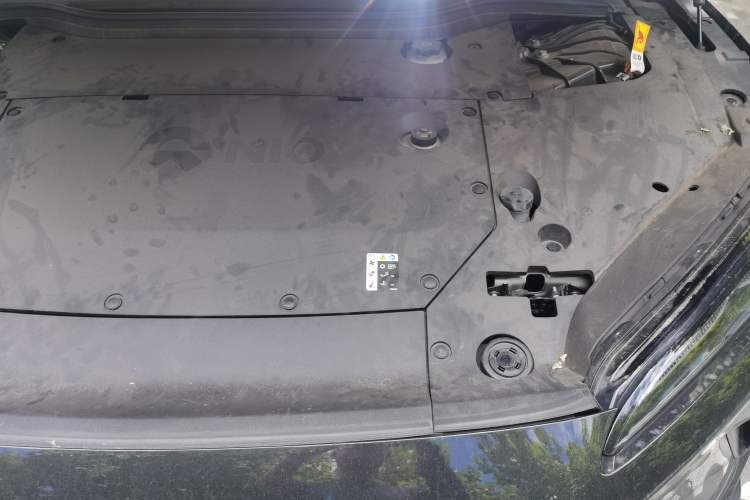 Used Nio ET5T 2024 75kWh Touring Engine Bay Left