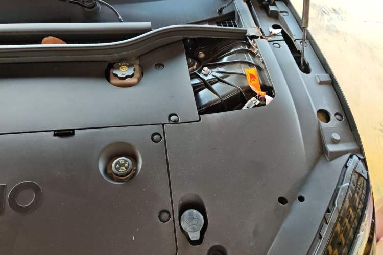 Used Nio ET5T 2024 75kWh Touring Engine Bay Left