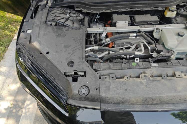Used Nio ET5T 2024 75kWh Touring Engine Bay Right