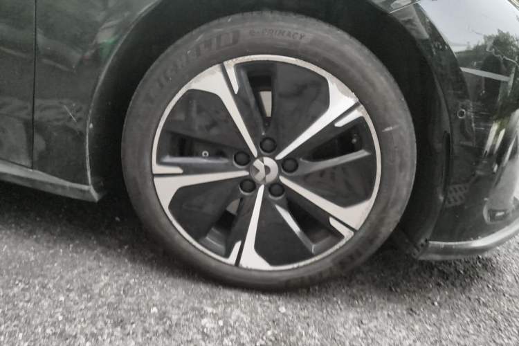 Used Nio ET5T 2024 75kWh Touring Exterior 1