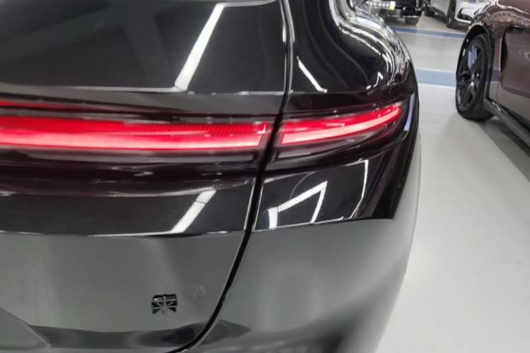 Used Nio ET5T 2024 75kWh Touring Exterior 3
