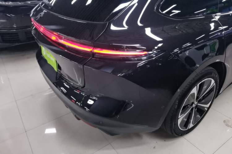 Used Nio ET5T 2024 75kWh Touring Exterior 3