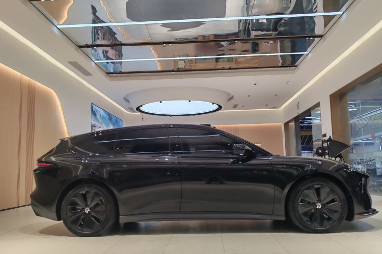 Used Nio ET5T 2024 75kWh Touring Exterior 3