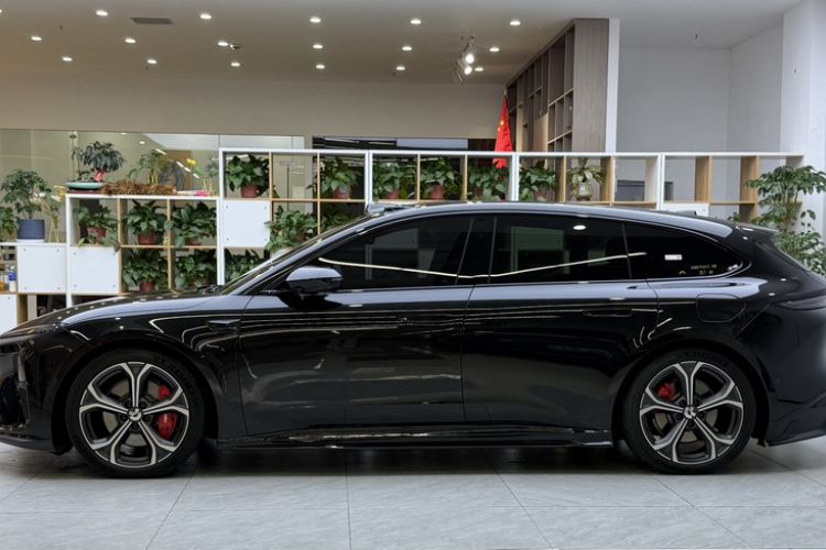 Used Nio ET5T 2024 75kWh Touring Exterior 4