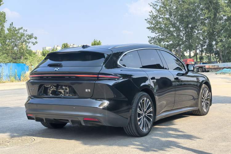 Used Nio ET5T 2024 75kWh Touring Exterior 4