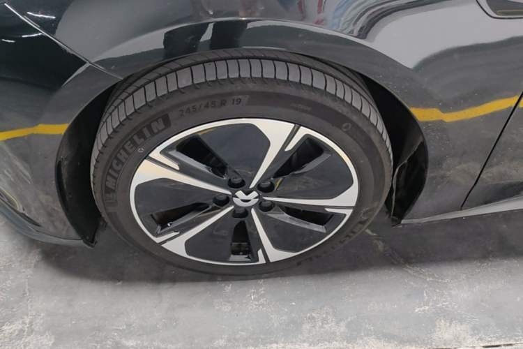 Used Nio ET5T 2024 75kWh Touring Exterior 4