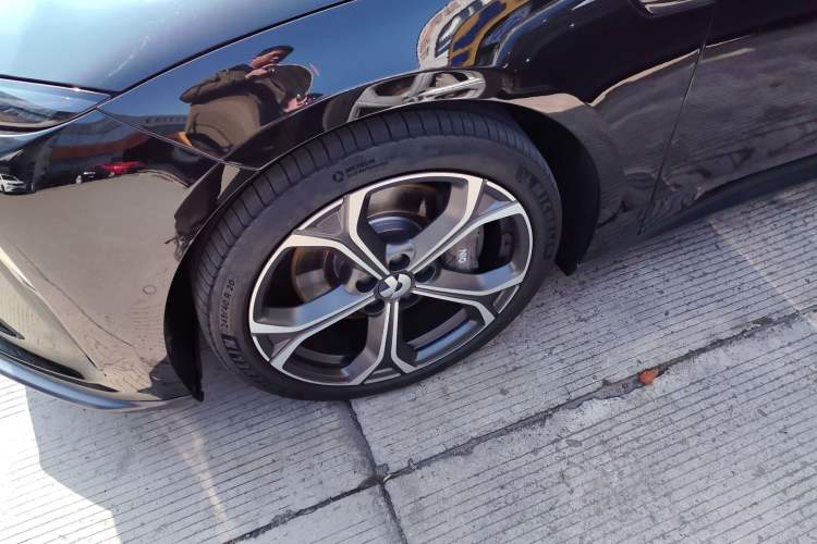 Used Nio ET5T 2024 75kWh Touring Exterior 4