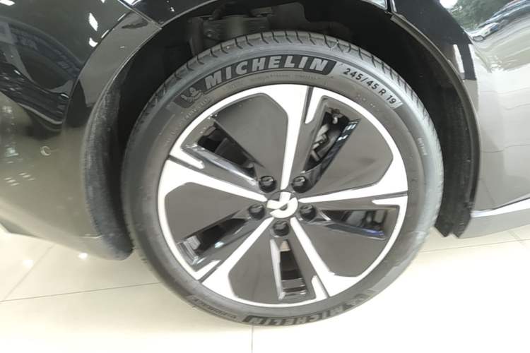 Used Nio ET5T 2024 75kWh Touring Exterior 5