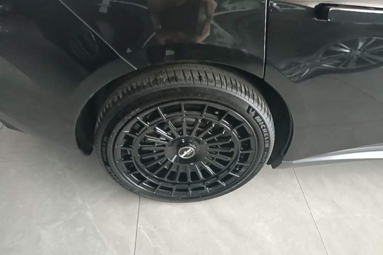 Used Nio ET5T 2024 75kWh Touring Exterior 5