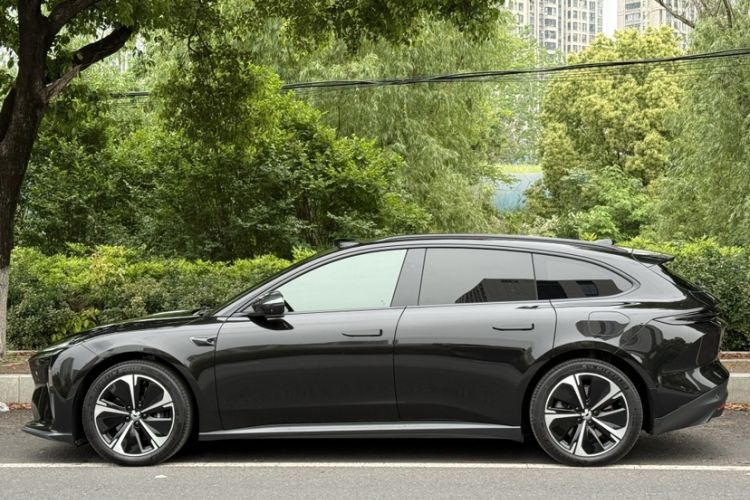 Used Nio ET5T 2024 75kWh Touring Exterior 7