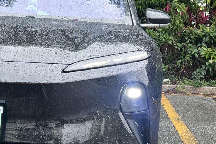 Used Nio ET5T 2024 75kWh Touring Exterior 8