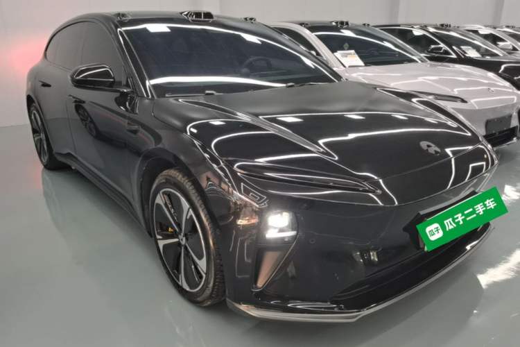 Used Nio ET5T 2024 75kWh Touring Front Right 45 Deg