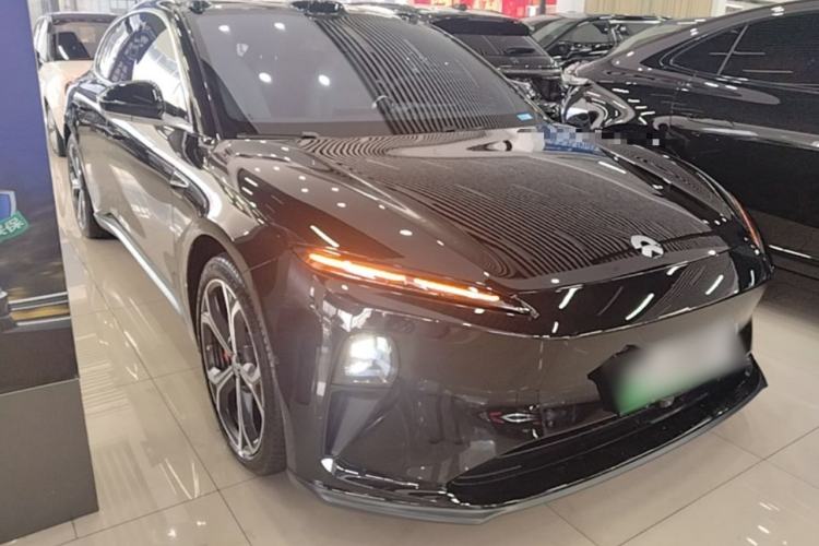 Used Nio ET5T 2024 75kWh Touring Front Right 45 Deg