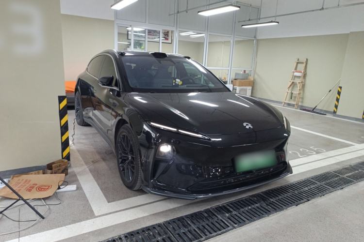 Used Nio ET5T 2024 75kWh Touring Front Right 45 Deg