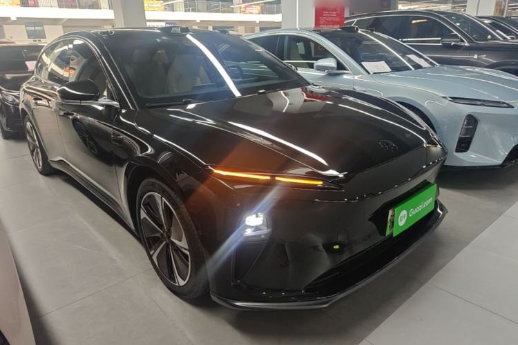 Used Nio ET5T 2024 75kWh Touring Front Right 45 Deg