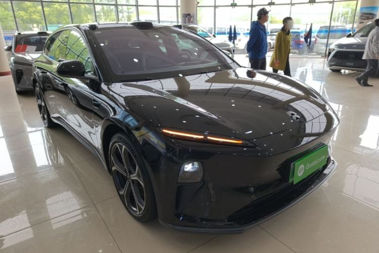 Used Nio ET5T 2024 75kWh Touring Front Right 45 Deg