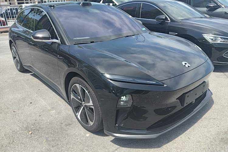 Used Nio ET5T 2024 75kWh Touring Front Right 45 Deg